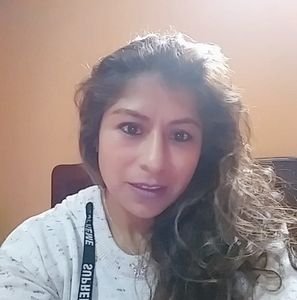 Meet your Posher, Liz